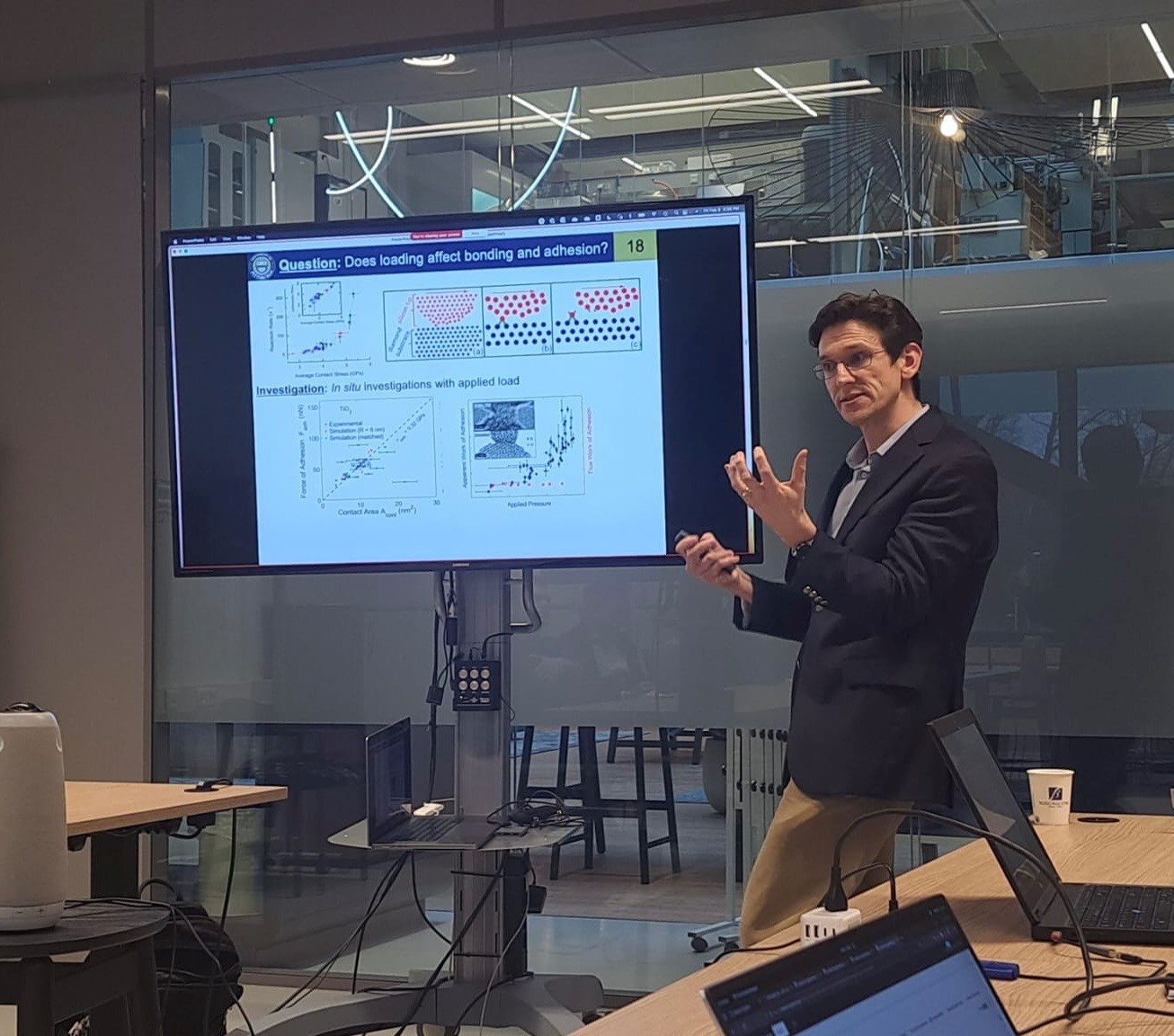 Tevis Jacobs Lab visiting Contact Dynamics at ARCNL - ARCNL